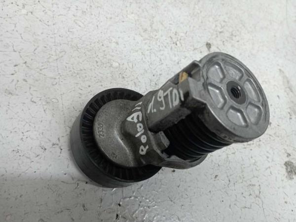 TENDEUR COURROIE ACCESSOIRE VW/AUDI/SEAT/SKODA 1.6TDI/ 2.0TDI/ 1.4TDI/ 1.9SDI/ 1.9TDI - Vue 2